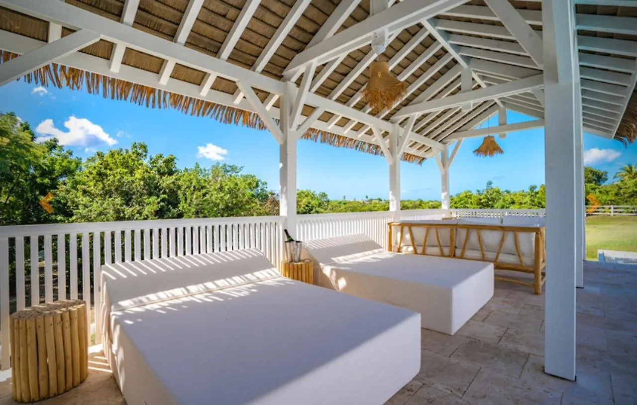 Elegant Villa In Terres Basses With Private Pool Les Terres Basses